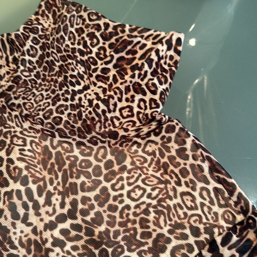 The Limited Leopard Print Ruched Dress Size M NWT Animal Print - Picture 3 of 11